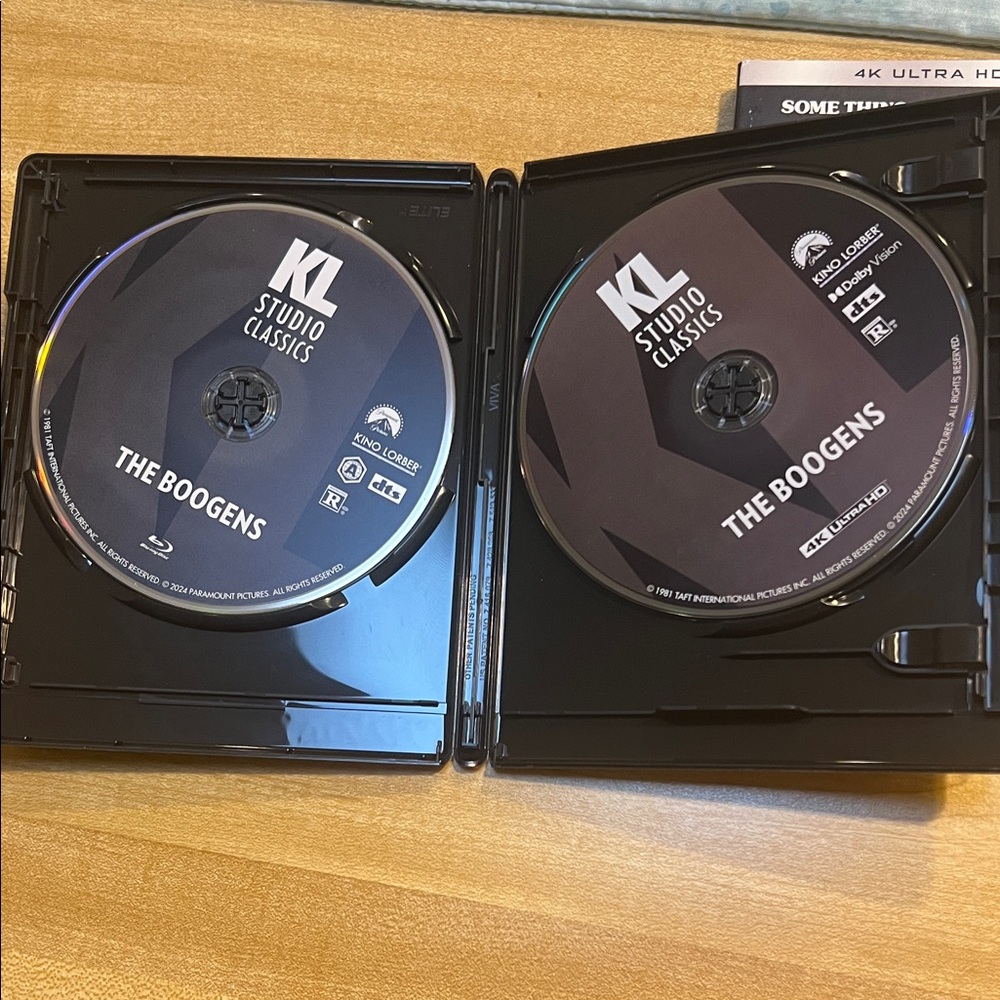 # 0665+ The Boogens 4K Ultra HD + Blu-ray - Picture 2 of 13